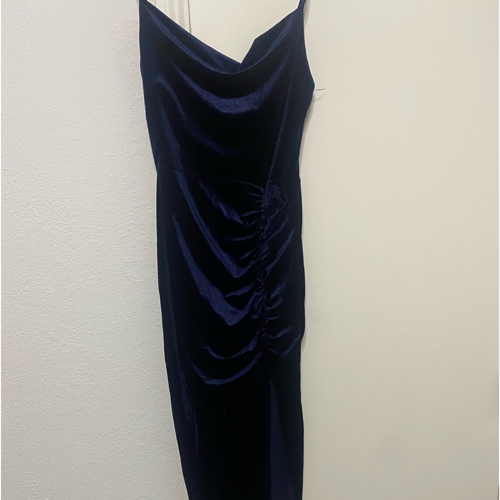 Elegant Navy Blue Velvet Dress